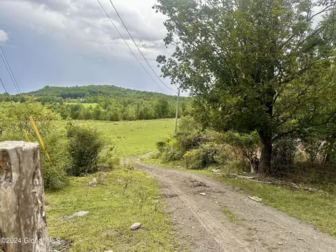 L9 County Route 9, Whitehall, NY 12887