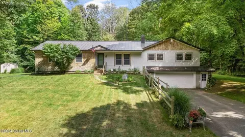 39 Bumphill Rd, Greenfield Center, NY 12833