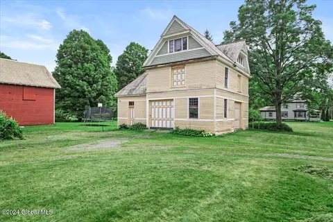 Exterior - 16 E Main St, Cambridge, NY 12816 photo 4 of 5