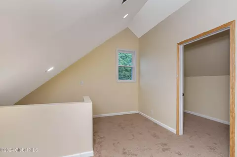 324 6th St, Schenectady, NY 12306 photo 37