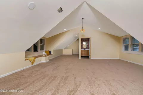 324 6th St, Schenectady, NY 12306 photo 31