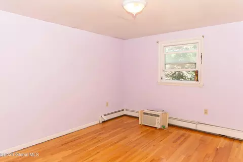 Bedroom - 12 Red Coach Dr, Scotia, NY 12302 photo 1 of 8