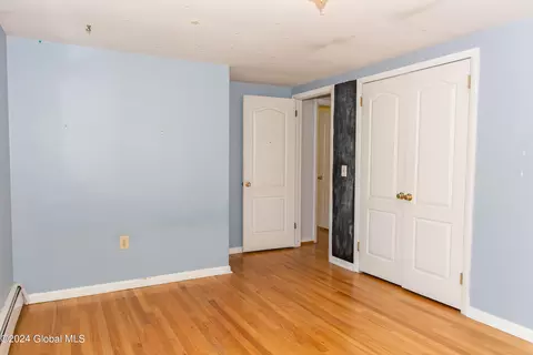 Bedroom - 12 Red Coach Dr, Scotia, NY 12302 photo 4 of 8