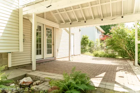 Exterior - 12 Red Coach Dr, Scotia, NY 12302 photo 3 of 6