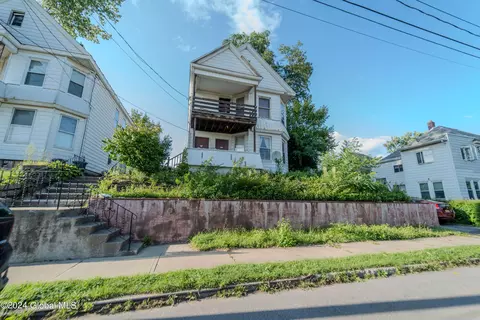 1059-1061 Pearl St, Schenectady, NY 12303