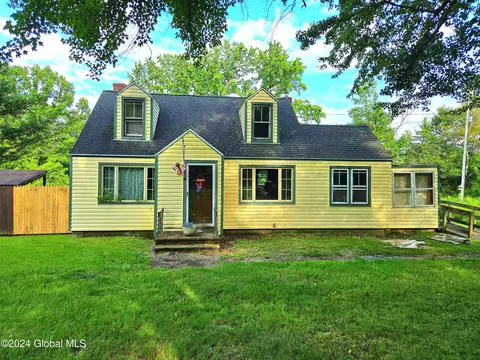 650 Bunker Hill Rd, Nassau, NY 12123