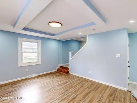 Living - 1747 Oneida St, Schenectady, NY 12308 photo 10 of 11