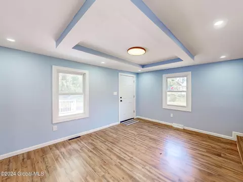 Living - 1747 Oneida St, Schenectady, NY 12308 photo 8 of 11
