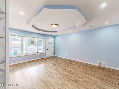 Living - 1747 Oneida St, Schenectady, NY 12308 photo 6 of 11