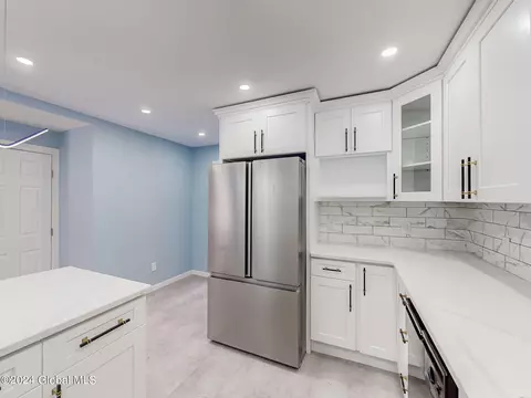 Kitchen - 1747 Oneida St, Schenectady, NY 12308 photo 4 of 5