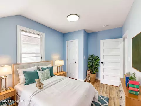 Bedroom - 1747 Oneida St, Schenectady, NY 12308 photo 14 of 18
