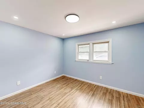 Bedroom - 1747 Oneida St, Schenectady, NY 12308 photo 9 of 18