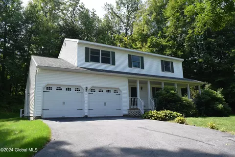 783 Schuyler Way, Ballston Spa, NY 12020
