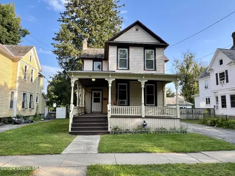 34 Grove Ave, Glens Falls, NY 12801