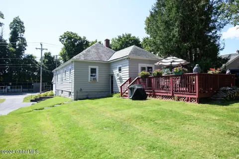 74 Hudson Ave, Delmar, NY 12054 photo 18