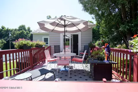 74 Hudson Ave, Delmar, NY 12054 photo 17