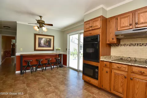 Kitchen - 2 Hickory Ln, Troy, NY 12180 photo 7 of 8