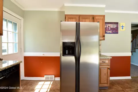 Other - 2 Hickory Ln, Troy, NY 12180 photo 1 of 10