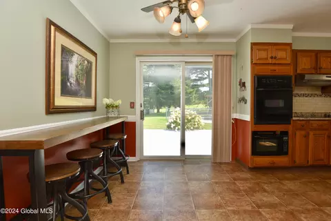 Dining - 2 Hickory Ln, Troy, NY 12180 photo 1 of 4