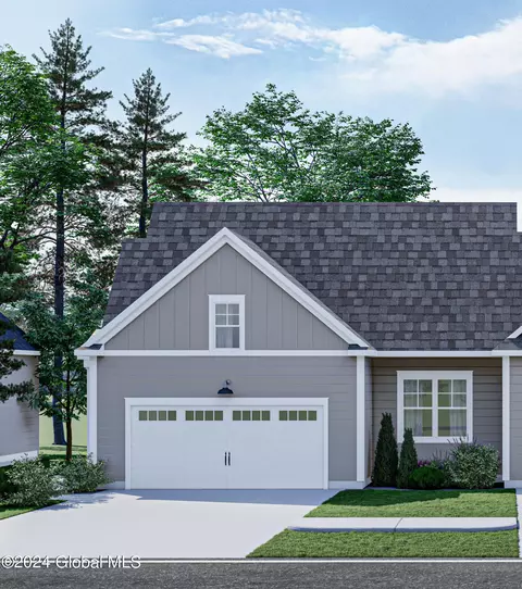 18 Wiggins Dr, Malta, NY 12020