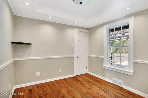 359 Ferris Rd, Schenectady, NY 12304 photo 13