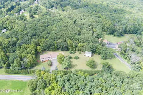View/Area - 235 Bolt Rd, Glenville, NY 12302 photo 4 of 6