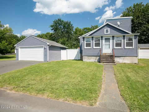 1 Brook St, Rensselaer, NY 12144