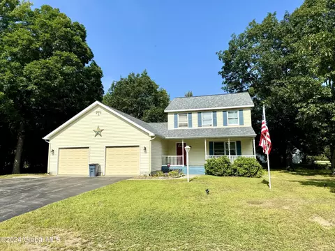 59 Rollman Cir, Hadley, NY 12835
