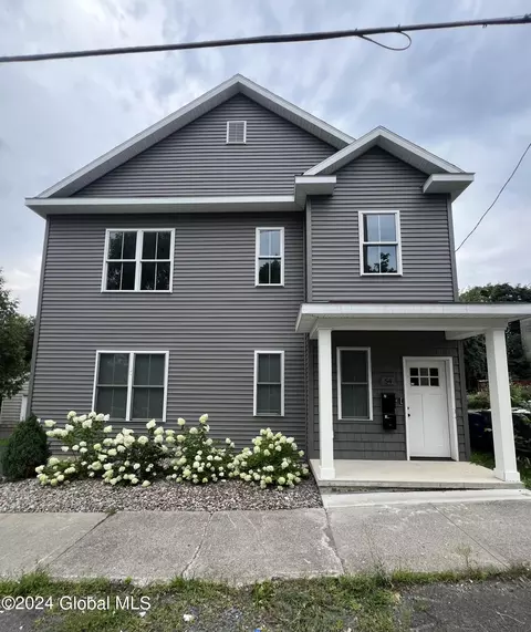 54 Ontario St, Cohoes, NY 12047