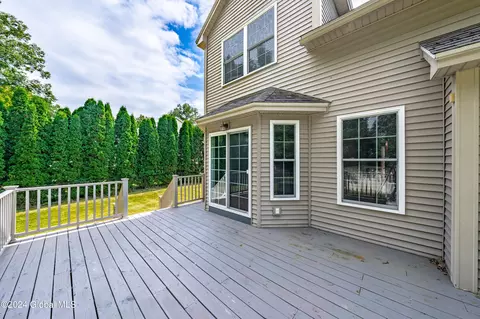 22 Evans Rd, Ballston Lake, NY 12019 photo 9