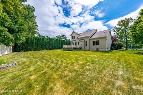 22 Evans Rd, Ballston Lake, NY 12019 photo 5