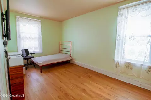 1440 State St, Schenectady, NY 12304 photo 6