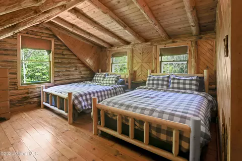 Bedroom - 60 Algonquin Trl, Jay, NY 12941 photo 1 of 3