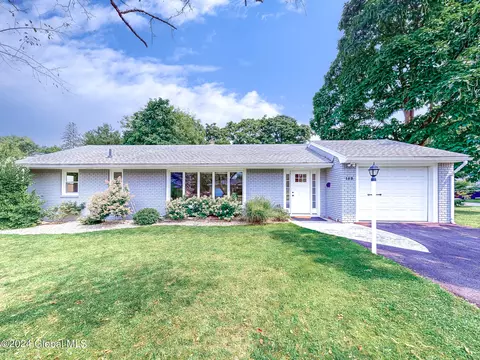 153 Berkshire Blvd, Albany, NY 12203