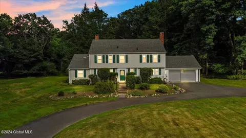 11 The Crossways, Troy, NY 12180