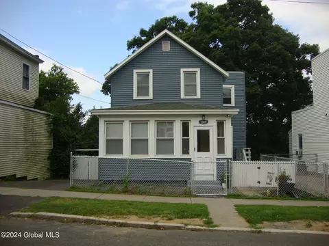1309 1st St, Rensselaer, NY 12144
