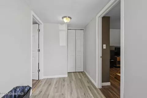 Entry Way - 1222 Cullen Ave, Schenectady, NY 12309 photo 4 of 4