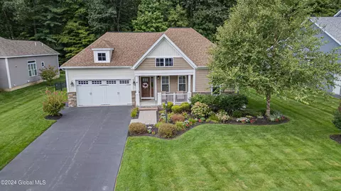 48 Yachtsman Way, Malta, NY 12020