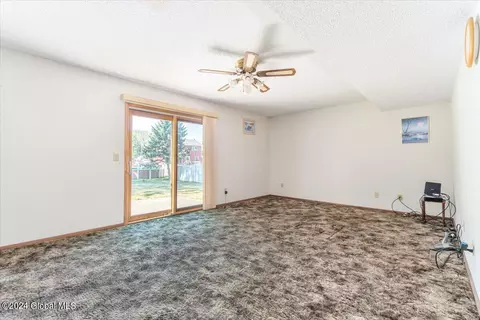4 Ives Ct, Schenectady, NY 12309 photo 9