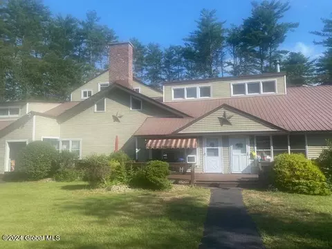 10 D High Pines Ter #10 D, Chestertown, NY 12817