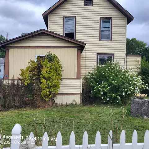 129 Columbia Tpke, Rensselaer, NY 12144