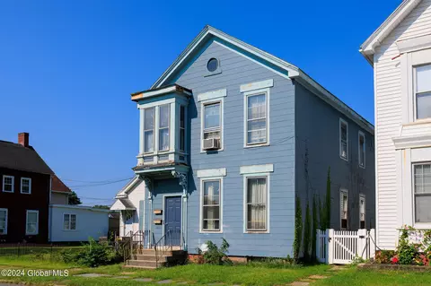 1315 6th Ave, Watervliet, NY 12189