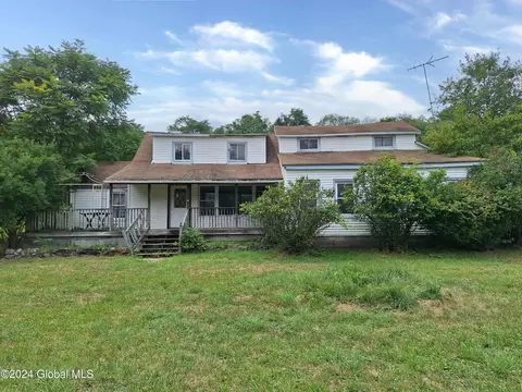 953 Ira Vail Rd, Leeds, NY 12451