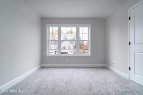 Bedroom - 40 Priddle Ln, Latham, NY 12110 photo 2 of 2