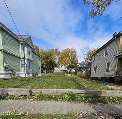 1191 Eastern Ave, Schenectady, NY 12308