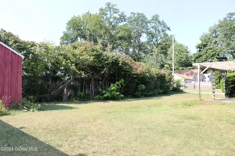 197 Ray Ave, Schenectady, NY 12304 photo 35