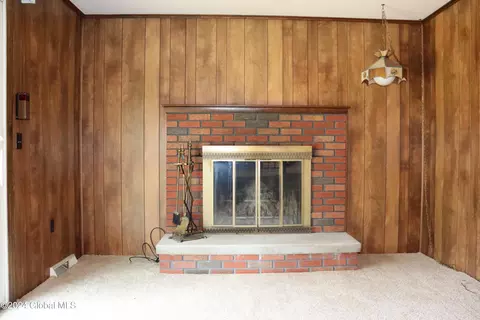 197 Ray Ave, Schenectady, NY 12304 photo 10