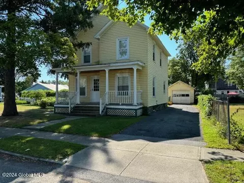 20 Stewart Ave, Glens Falls, NY 12801