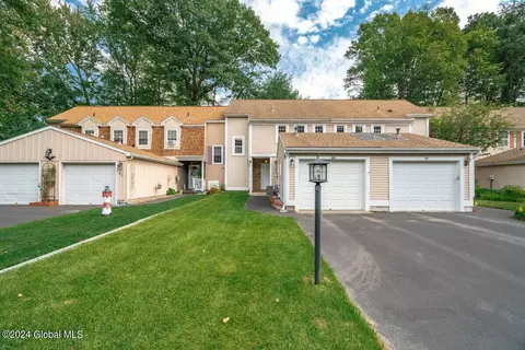 61 Pico Rd, Clifton Park, NY 12065