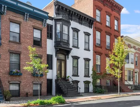 358 Madison Ave, Albany, NY 12210